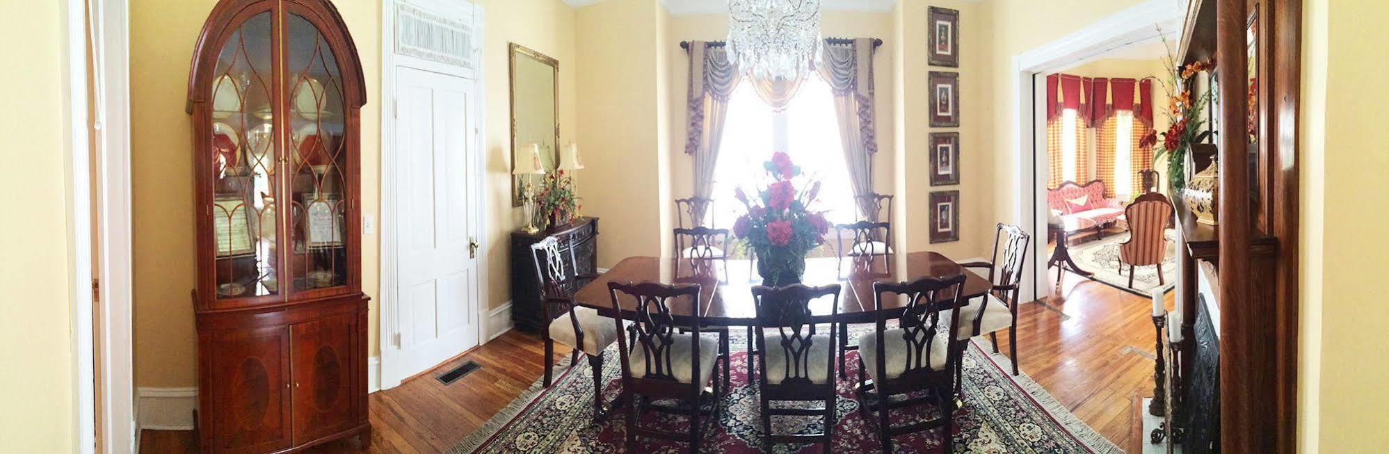 ג'סאפ Trowell Historic Inn מראה חיצוני תמונה